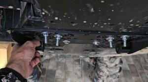 Установка пластины быстросъема снегоотвала Rival на ква