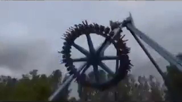 карусель ужас