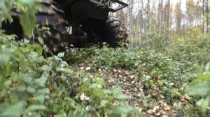 Самодельный трёхосный вездеход на пневмоподвеске с д?