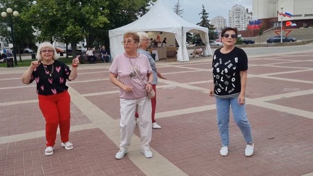 15 июня 2024 г.#белгородтанцыязс  Роза  белая  моя смотреть онлайн