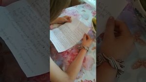 Скарлетт и Айви: дневник пропавшей сестры серия 1 Keparik e