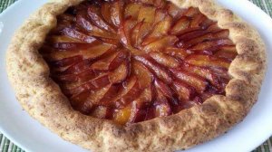 Творожная галета со сливами