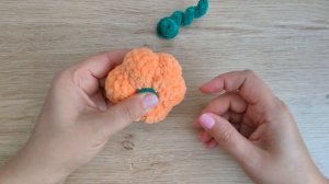 Вязаная тыква крючком, тыква брелок из плюша, как связ?