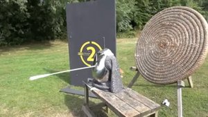 Мог ли средневековый лук пробить латные доспехи?