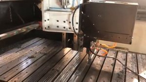 Портальный фрезерный станок с чпу по металлу в Казани