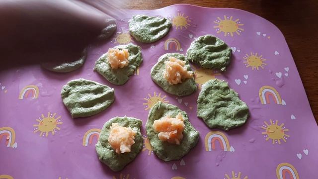 Сегодня очень необычный и вкусный рецепт. Пирожки с ка смотреть онлайн