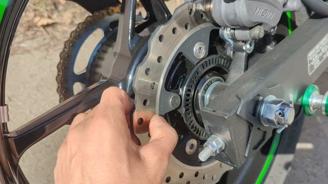 Стан мотоцикла Kawasaki ninja 400 6200км пробіг смотреть онлайн