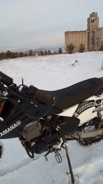 #шипы #зимнийсезон #250 #regulmoto #enduro #yamaha #мото #мотосезон2023 #приколы #жесть смотреть онлайн