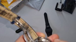 Качественный кожаный ремешок для наручных часов.