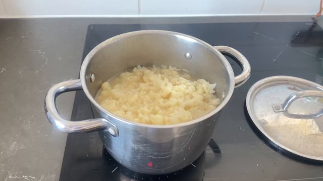 Нежный КРЕМ-СУП из ЦВЕТНОЙ КАПУСТЫ! 🍲✨ Попробуйте эт? смотреть онлайн