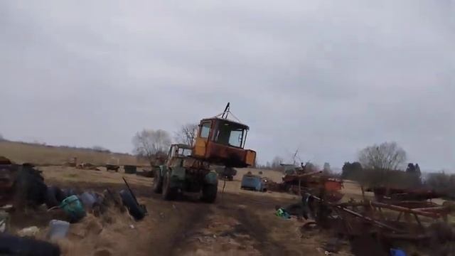 УСТАНОВКА КАБИНЫ НА ТРАКТОР ДТ-75 Б/СКОРО ПОМЧИТ.