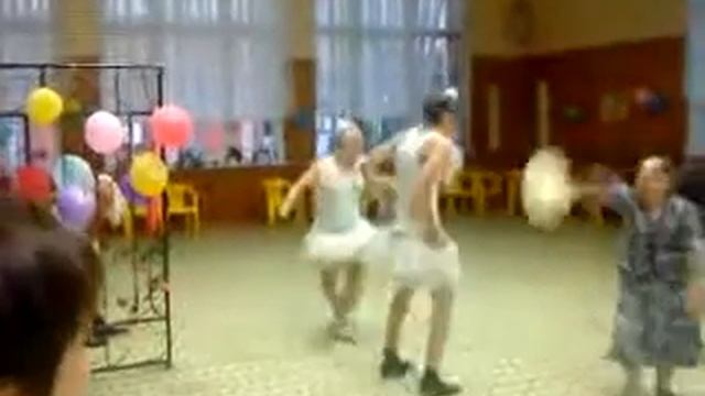 Танец пъяных лебедей смотреть онлайн