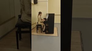 К.Хачатурян "Вальс цветов" из балета "Чипполино ". Исполняет Олич Ольга и Фролова Татьяна.