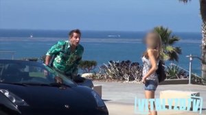 ШКУРА ПОВЕЛАСЬ НА МАШИНУ ПРАНК ОТ VITALYZDTV НА РУССКОМ