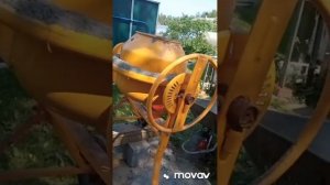 большая стройка самой маленькой бетономешалки
