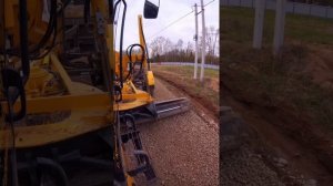 работа по щебню ,грейдер Liugong