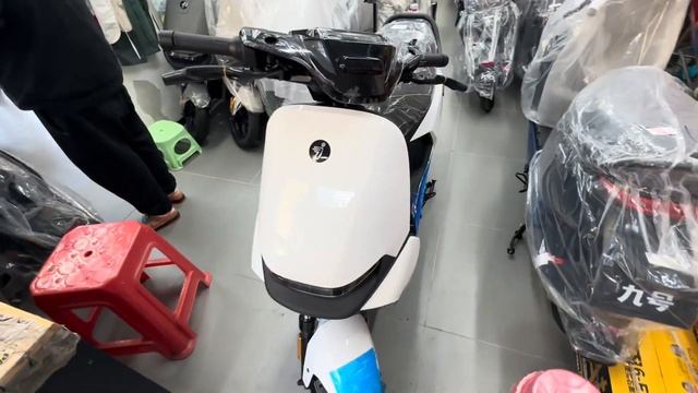 Ninebot m3 95c max, новый электроскутер 2025 😎 смотреть онлайн