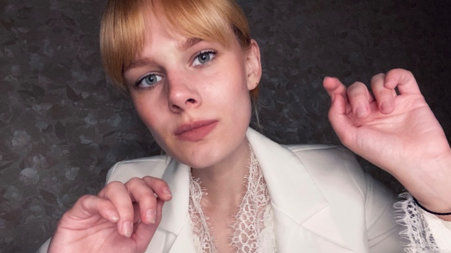 АСМРЧИСТКА АУРЫ И ПРОРАБОТКА ВНУТРЕННИХ ПРОБЛЕМтихий голос шепот звуки рук АСМР ДЛЯ СНА