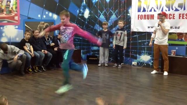 Forum Dance Fest Final day - Третьяченко Денис VS Скоробагатько Алексей (2nd round) смотреть онлайн