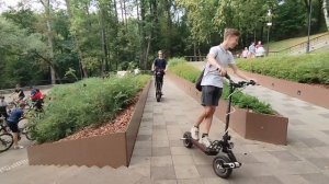 СТАНТ ПО ГОРОДУ|| 25 ЧЕЛОВЕК НА ЗАДНЕМ КОЛЕСЕ ПО ГОРОДУ |