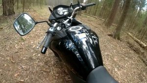 Обзор мотоцикла Suzuki V-strom 650 2019 года & Сравнение с Honda CB 400