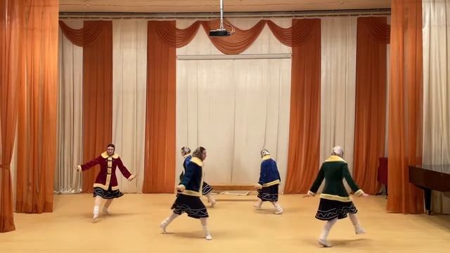 14. г  Волгореченск Литл балет Валенки