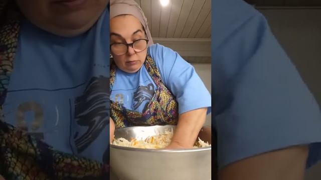 Хрустящие квашеная капуста