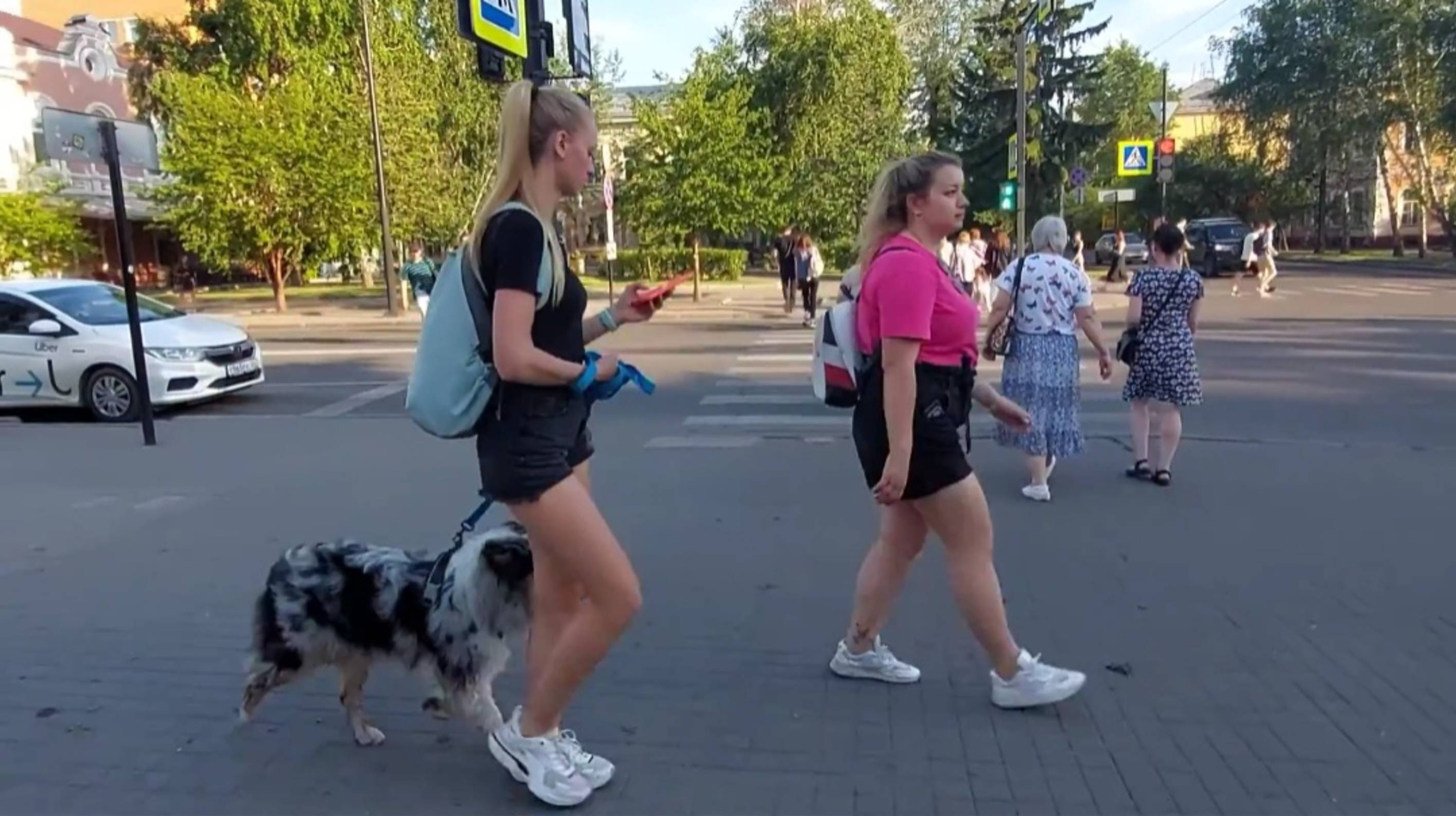 Красноярск. Пришло лето .Солнечный день