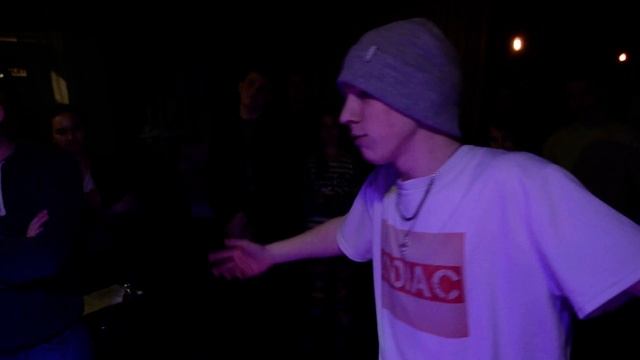 Триумф батла CRVZY RHYMES VS ZODI aC смотреть онлайн