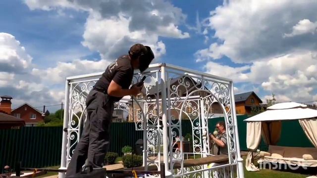 КОВАНАЯ БЕСЕДКА ДЛЯ САДА! смотреть онлайн