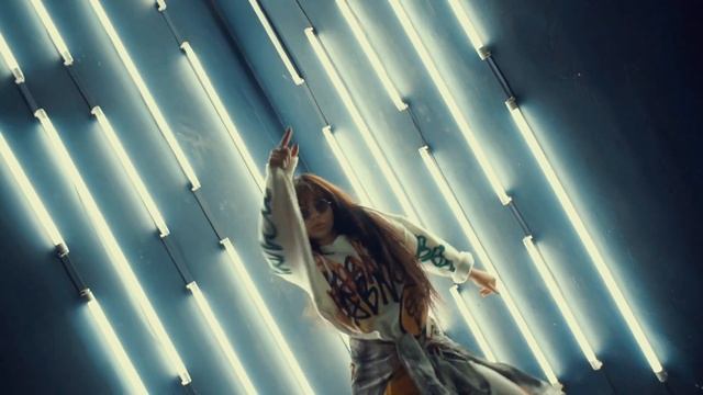 ЖЕНСКАЯ ОДЕЖДА VI смотреть онлайн