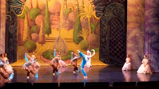 Надя - щелкунчик смотреть онлайн