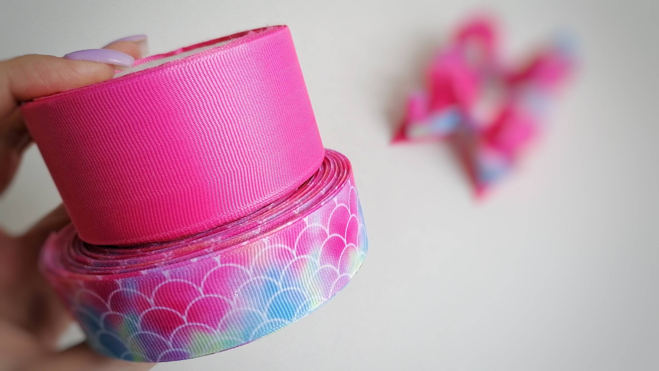 Ну очень простые и яркие бантики для малышек смотреть онлайн