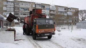 Мусоровоз КО-440-5 на шасси КамАЗ-53213 (Х 045 НЕ 22)