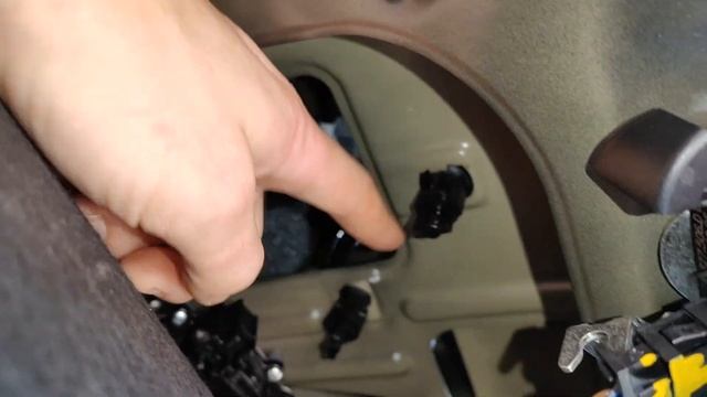 Как снять кнопку с камерой заднего вида шкода суперб 3 смотреть онлайн