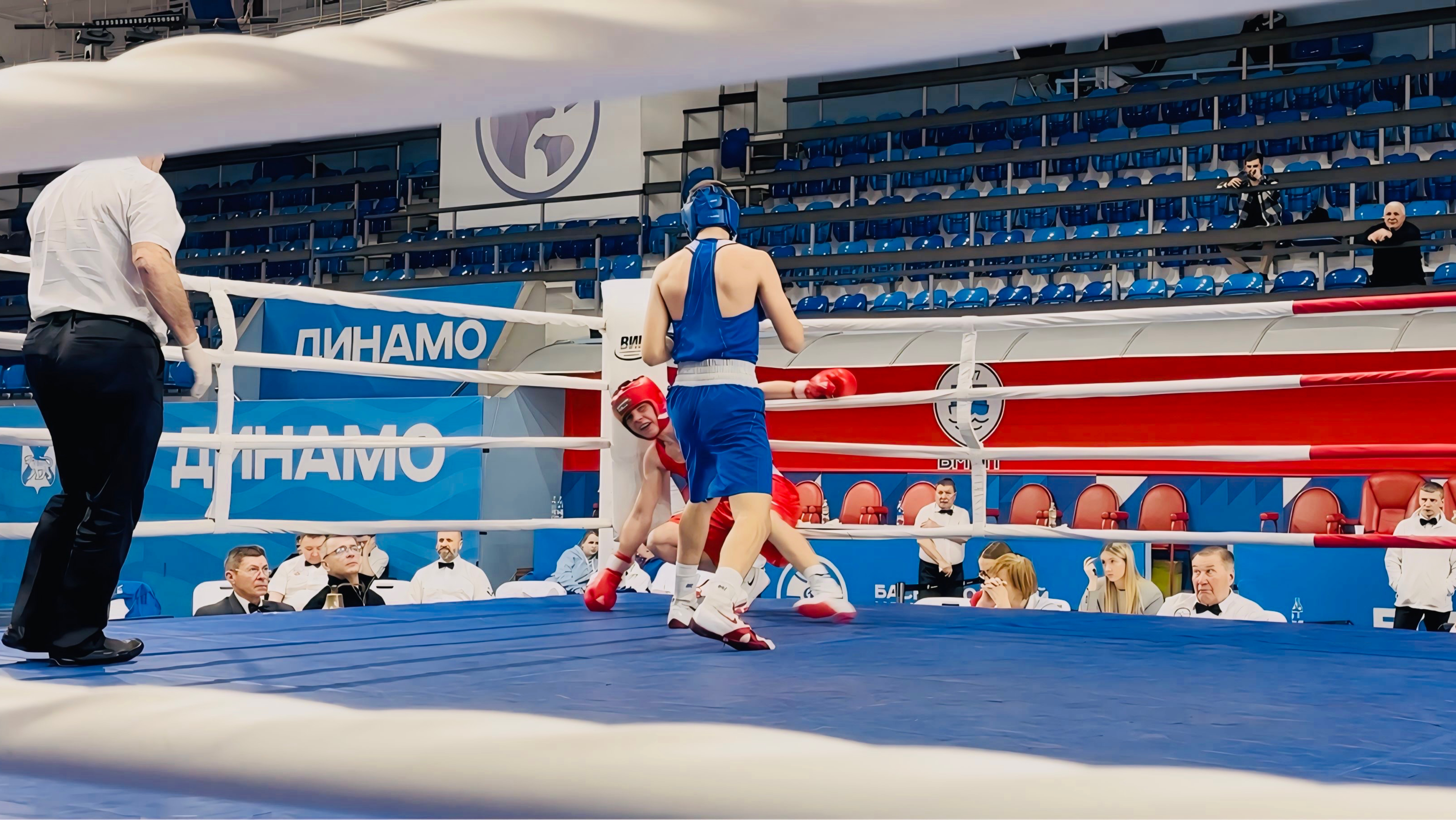 Соревнования по боксу / Юноши 15-16 лет / Вес 66 / Нокаут!
#топыкатегорий