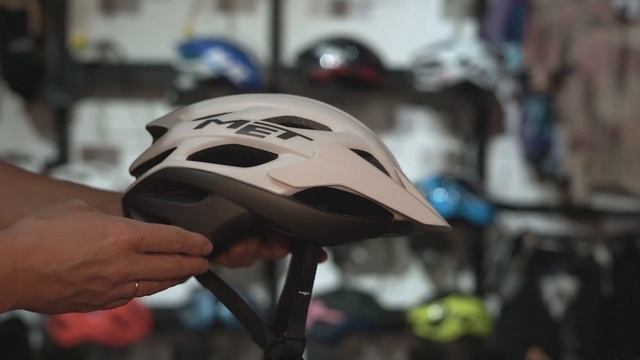 ВЕЛОСИПЕДНЫЙ ШЛЕМ. КАКОЙ ВЫБРАТЬ? смотреть онлайн