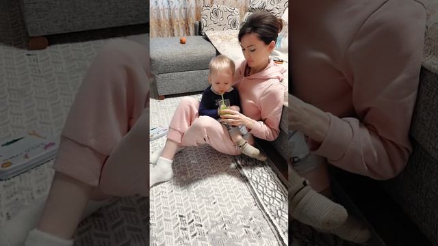 СОК  СЕЛЬДЕРЕЯ  НА  ЕЖЕДНЕВНОЙ ОСНОВЕ 🥂😋