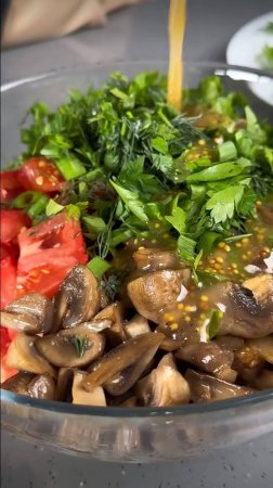 Такой САЛАТ ем даже ночью ! Готовить всего 5 минут! Просто,быстро, вкусно! Салат легкий и полезный