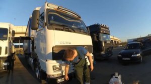 Замена фар и пластика на Вольфо  fh12