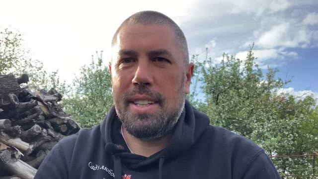 Як без хімії захистити черешню й вишню від червʼяків
