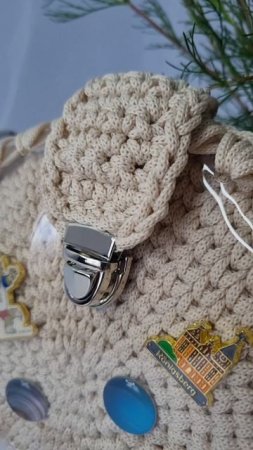 сумка таблетка для значков ita bag
https://www.avito.ru/botlih/odezhda_obuv_aksessuary/sumka-tabletk