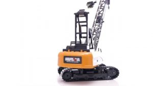 Автокран Hulna на радиоуправлении (масштаб 1:14)