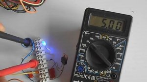 Стабилизатор 7805