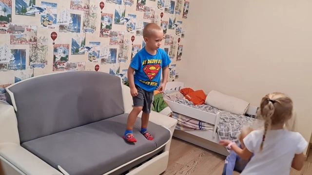 Ребята в танце... смотреть онлайн