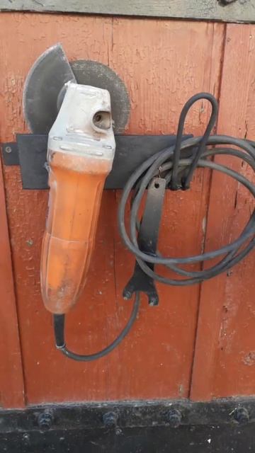 Держатель для хранения болгарки из остатков металла. A смотреть онлайн