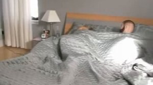 СМОТРЕТЬ ПРИКОЛ.....ДЕВУШКА ОБОСРАЛАСЬ СПРОСОНИ