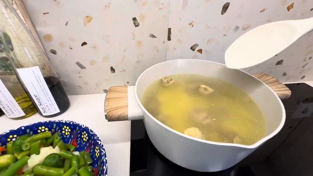 САМЫЙ БЫСТРЫЙ И ПРОСТОЙ РЕЦЕПТ ВКУСНОГО СУПА-БОРЩА! THE смотреть онлайн