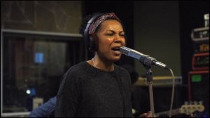 Софи Окран - Moving on Up (cover)