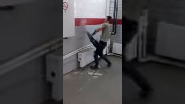 Аз ин ШЕРИ НАР ёд гириед чикел кор кардан даркор смотреть онлайн